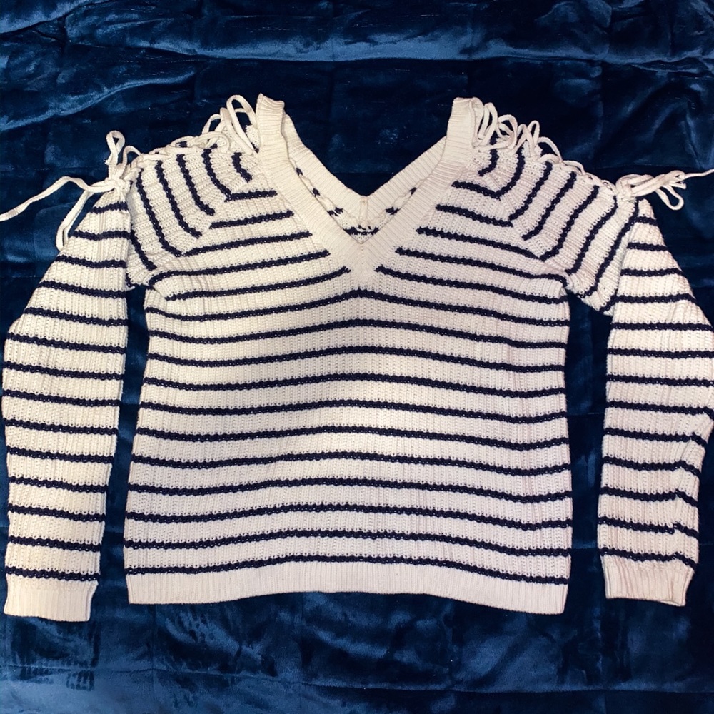 PacSun Lace Up Shoulder Sweater